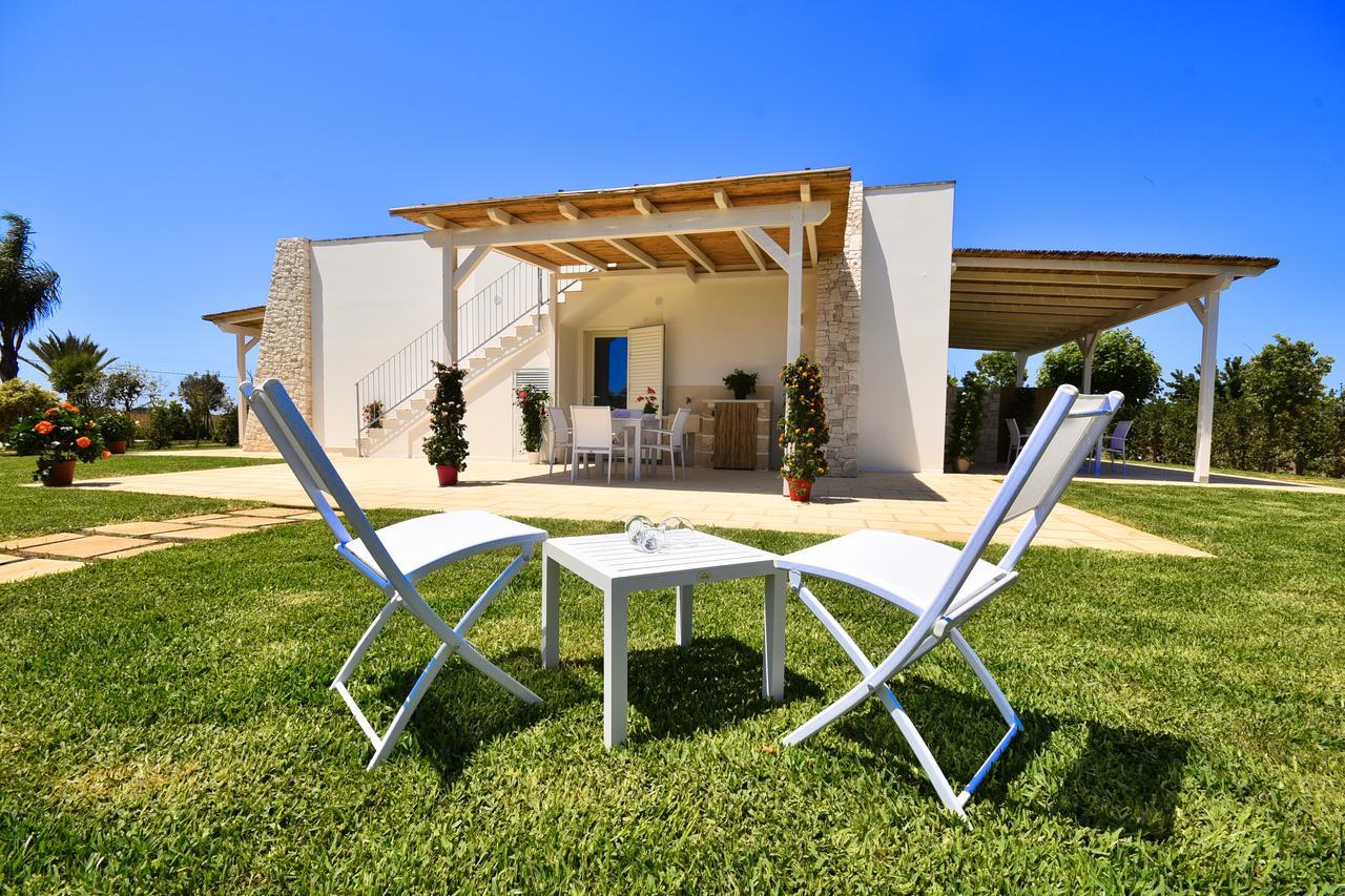 Borgo Fiorito Relais Acomodação com café da manhã Parabita Exterior foto