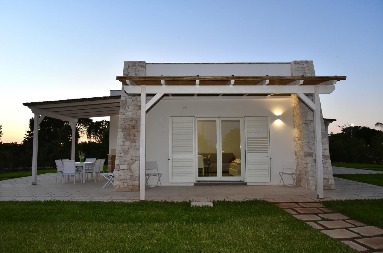 Borgo Fiorito Relais Acomodação com café da manhã Parabita Exterior foto