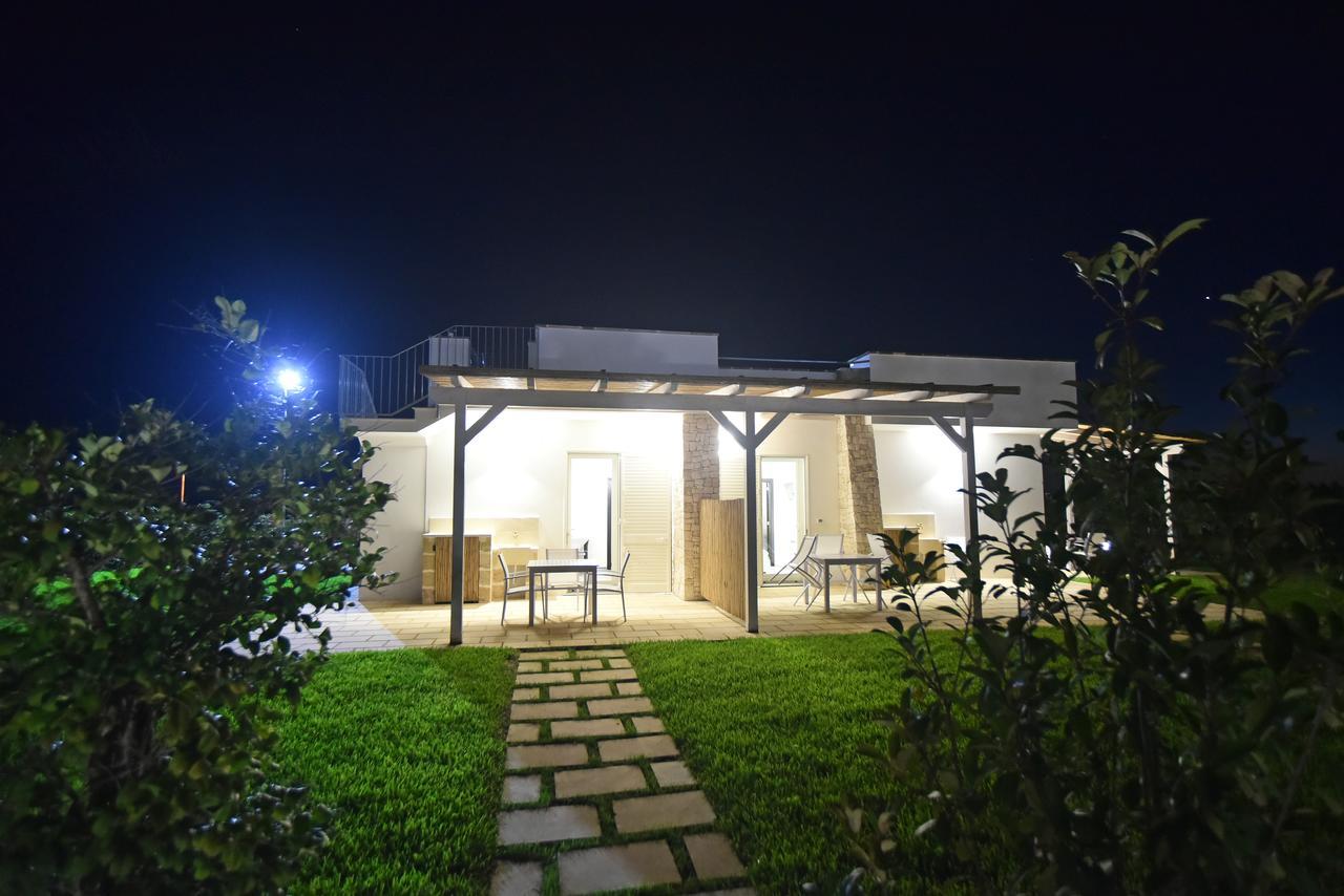 Borgo Fiorito Relais Acomodação com café da manhã Parabita Exterior foto